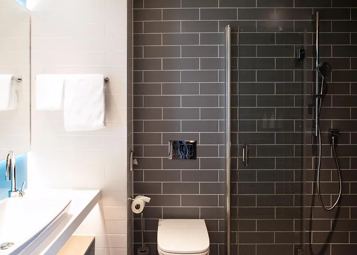 Holiday Inn Express & Suites - Basel - Allschwil By Ihg